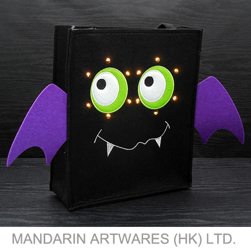 30cmH LED Felt Bag - Bat