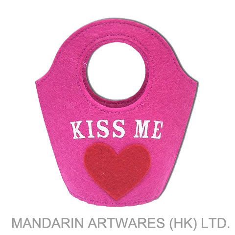7"H Valentine Day Felt Bag